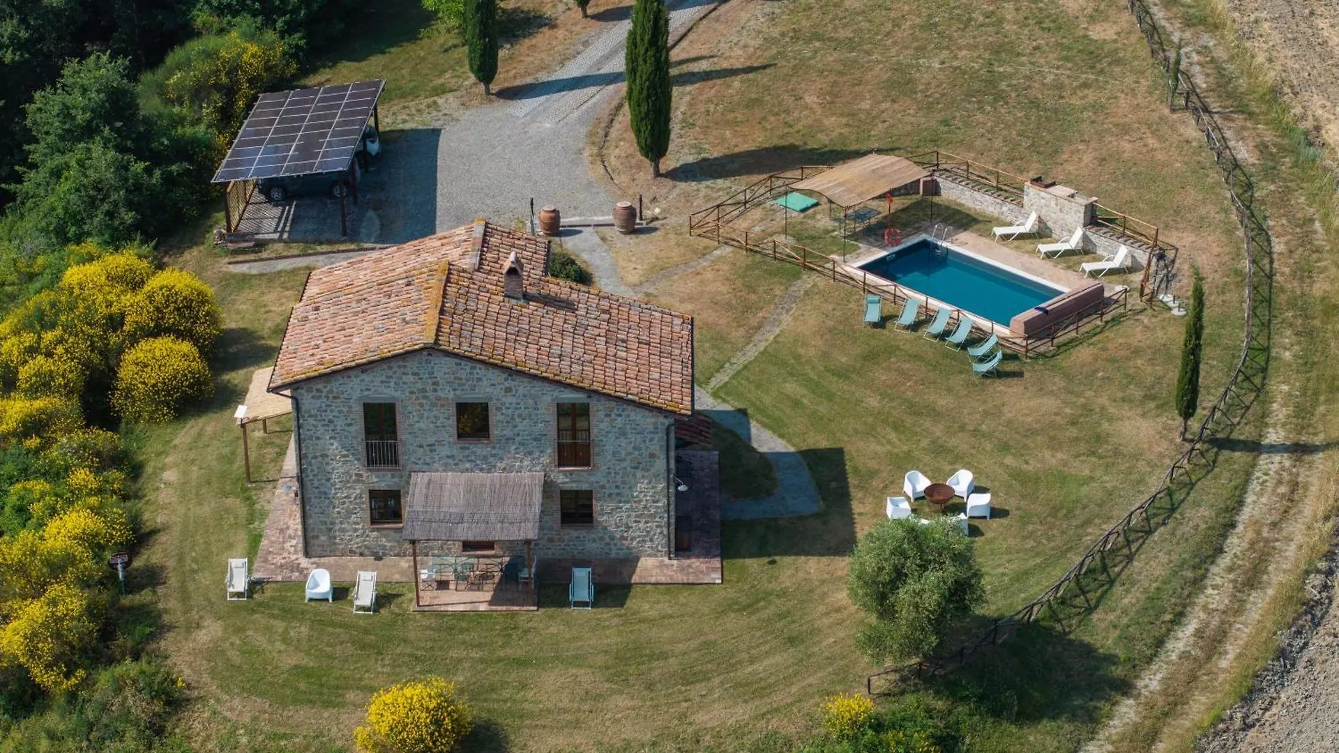 Villa San Michele By Posarellivillas Campiglia dʼOrcia Italien