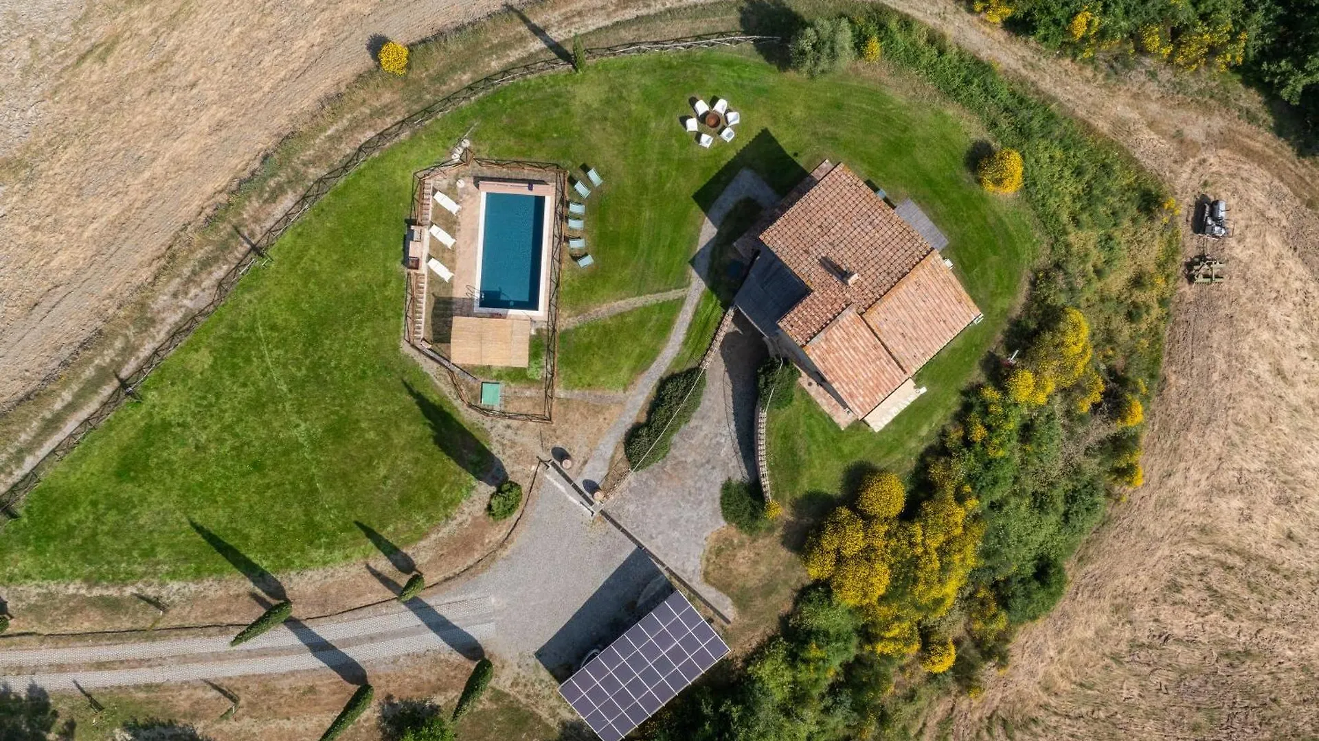 Villa San Michele By Posarellivillas Campiglia dʼOrcia